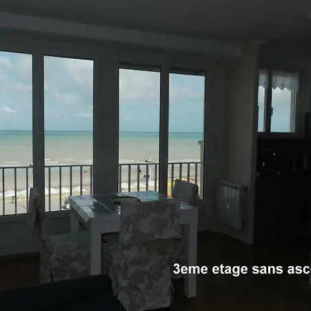 L' Entre Mer Et Falaise Le Tréport Exterior foto