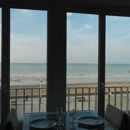 L' Entre Mer Et Falaise Le Tréport Exterior foto