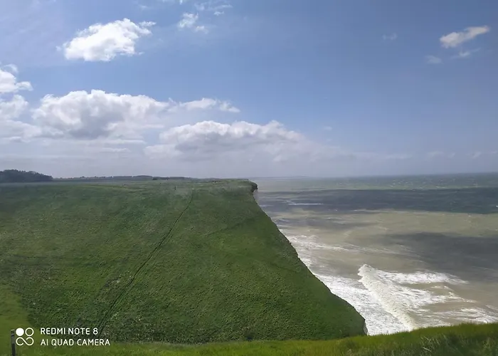 L\' Entre Mer Et Falaise